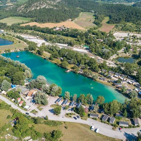 Camping Le Lac Bleu Otel Châtillon-en-Diois Dış mekan fotoğraf