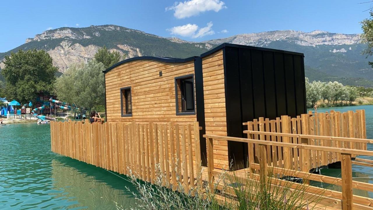Camping Le Lac Bleu Otel Châtillon-en-Diois Dış mekan fotoğraf