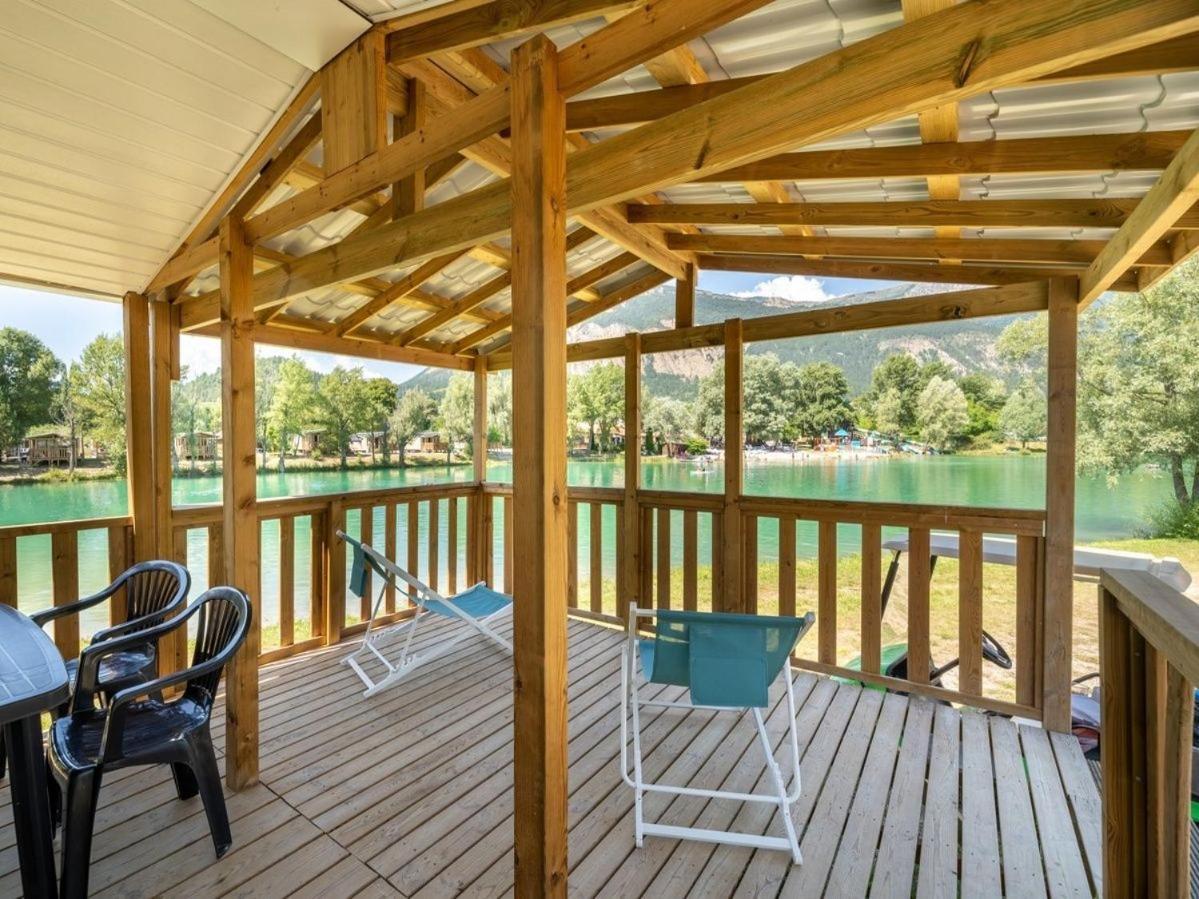 Camping Le Lac Bleu Otel Châtillon-en-Diois Dış mekan fotoğraf