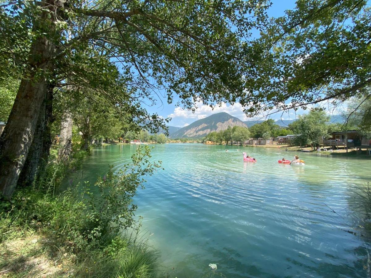 Camping Le Lac Bleu Otel Châtillon-en-Diois Dış mekan fotoğraf