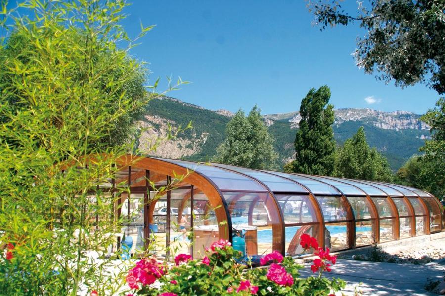 Camping Le Lac Bleu Otel Châtillon-en-Diois Dış mekan fotoğraf