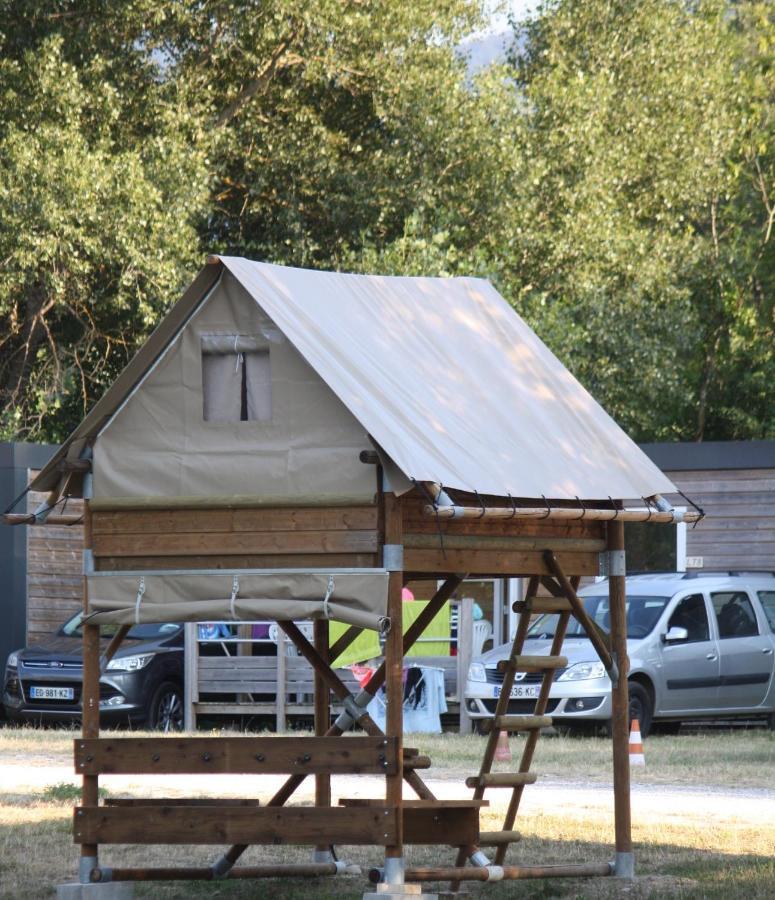 Camping Le Lac Bleu Otel Châtillon-en-Diois Dış mekan fotoğraf