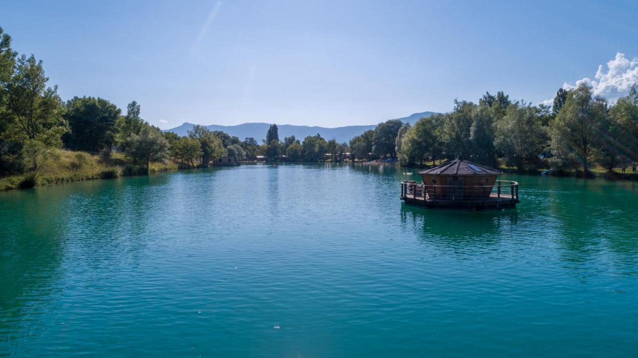Camping Le Lac Bleu Otel Châtillon-en-Diois Dış mekan fotoğraf