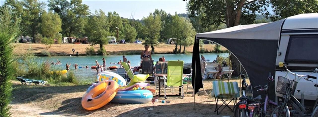 Camping Le Lac Bleu Otel Châtillon-en-Diois Dış mekan fotoğraf